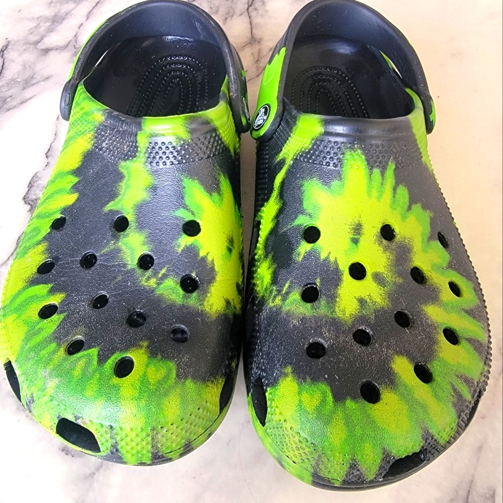 Crocs Iconic Comfort Unisex Green Black TY die Size 6